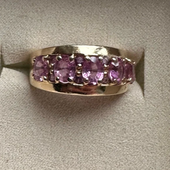 Solid 14Kt Gold Pink Sapphire Ring - Picture 11 of 15